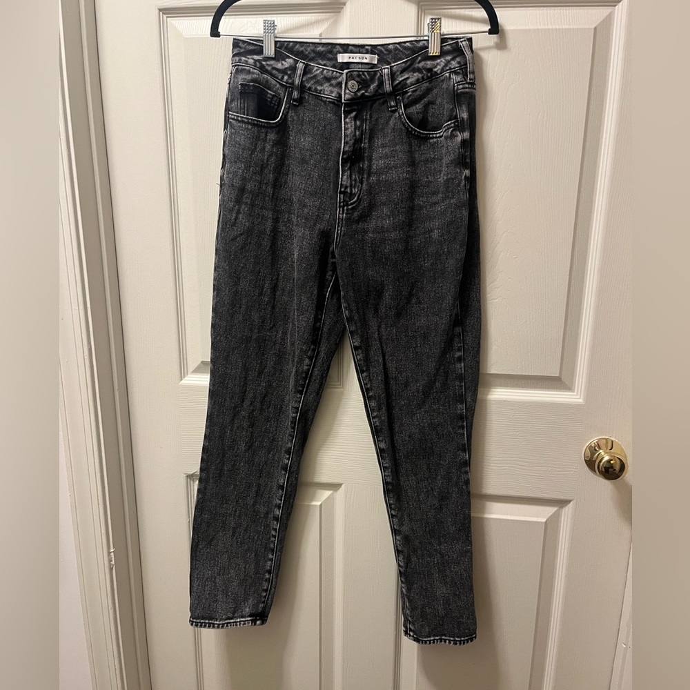 PacSun Women’s Black Wash Mom Jean Straight Leg High Rise Sz 27